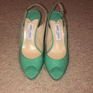 Teal patent leather pump